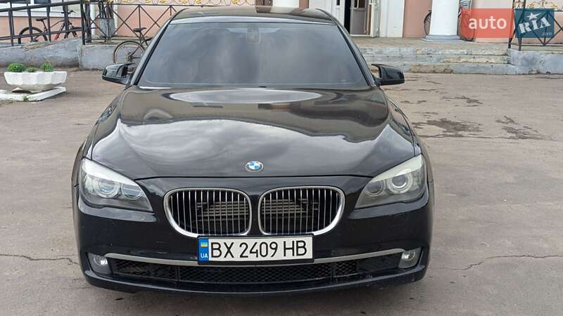 Седан BMW 7 Series 2010 в Ровно