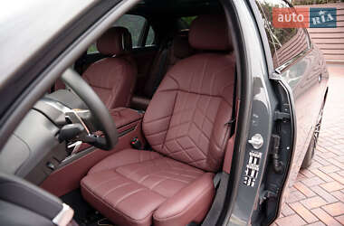 Седан BMW 7 Series 2024 в 
