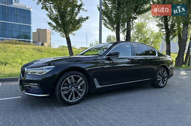 Седан BMW 7 Series 2016 в 