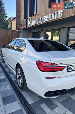 Седан BMW 7 Series 2016 в Рівному