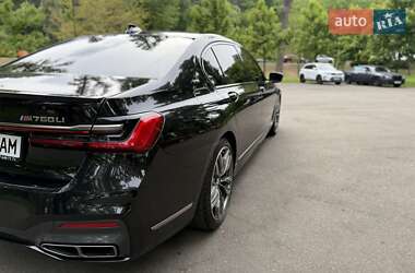 Седан BMW 7 Series 2021 в 