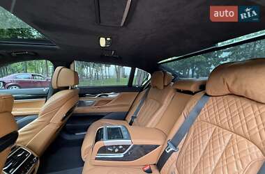 Седан BMW 7 Series 2021 в 