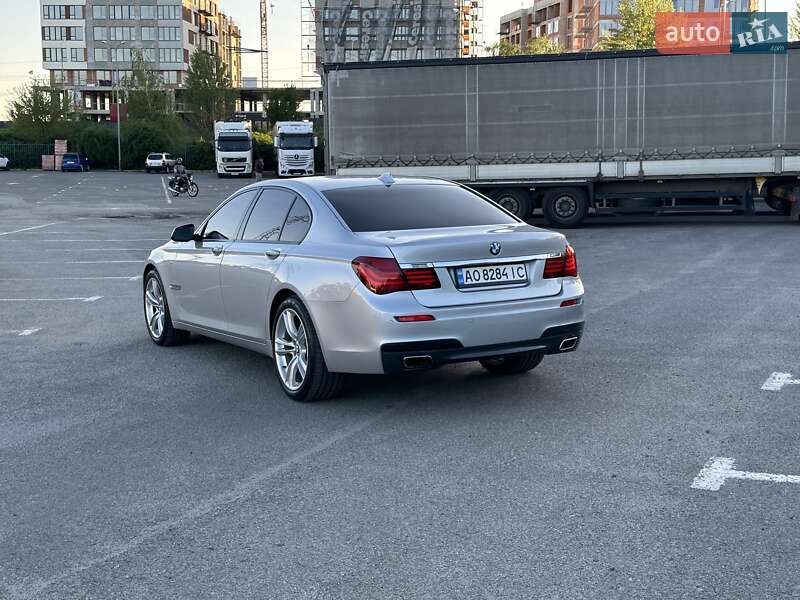 Седан BMW 7 Series 2015 в Ужгороде