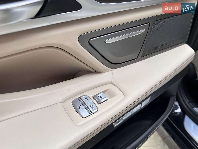 Седан BMW 7 Series 2017 в Львові фото 37 Седан BMW 7 Series 2017 в Львові
