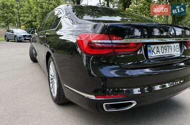 Седан BMW 7 Series 2018 в 