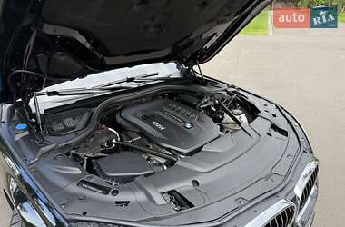 Седан BMW 7 Series 2018 в 