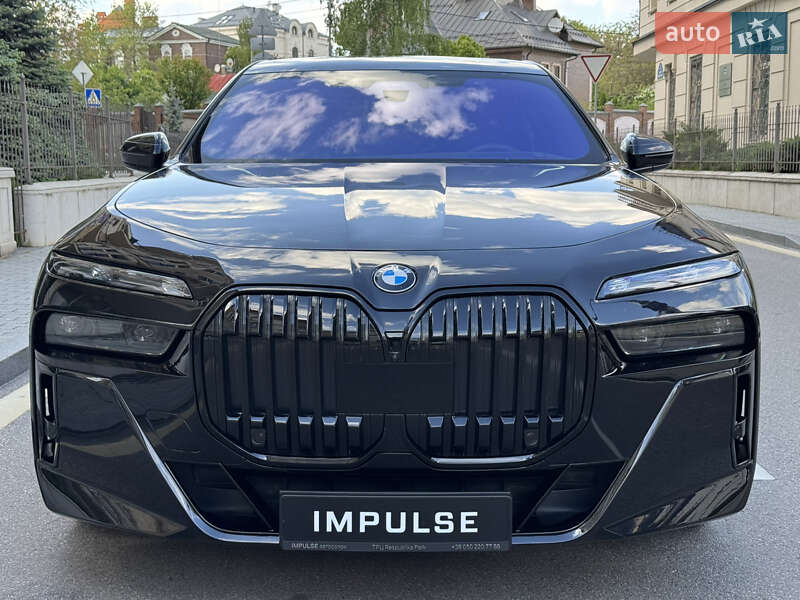 Седан BMW 7 Series 2023 в Києві
