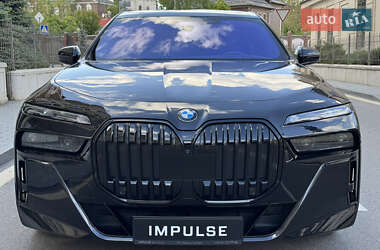 Седан BMW 7 Series 2023 в 