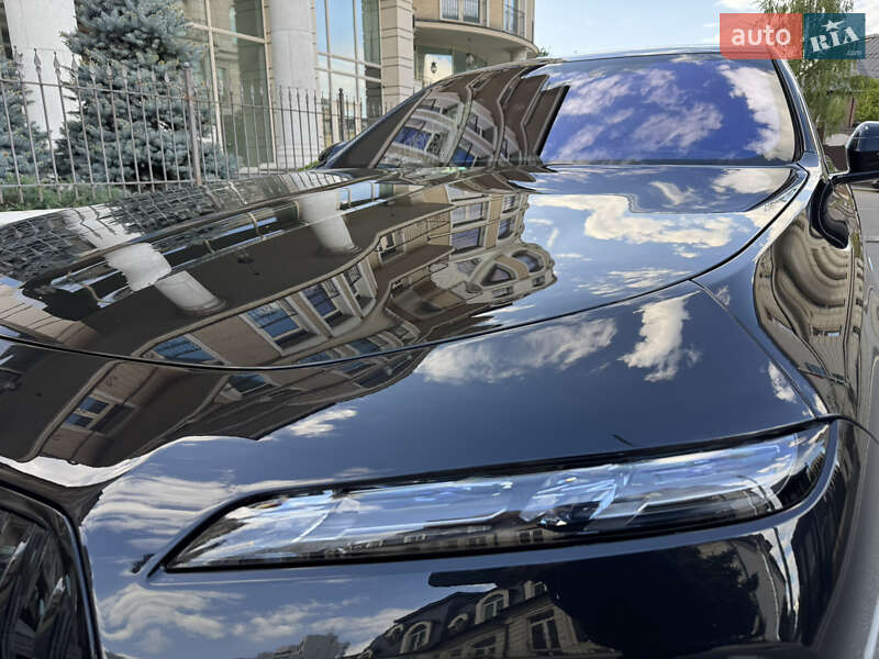 Седан BMW 7 Series 2023 в Києві