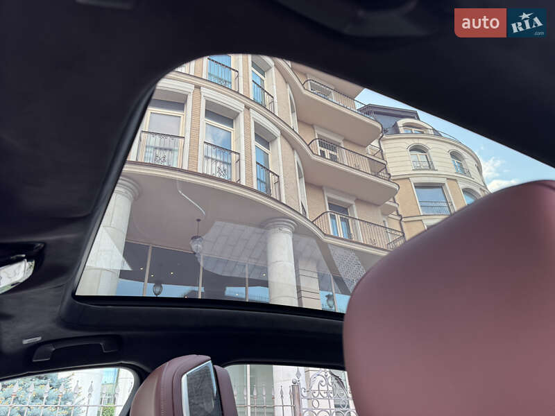 Седан BMW 7 Series 2023 в Києві