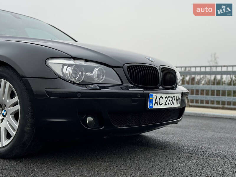 Седан BMW 7 Series 2005 в Смыге фото 20 Седан BMW 7 Series 2005 в Смыге