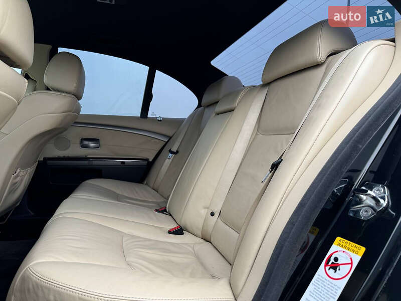 Седан BMW 7 Series 2005 в Смыге фото 32 Седан BMW 7 Series 2005 в Смыге