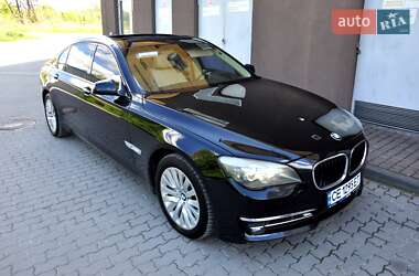 Седан BMW 7 Series 2010 в 