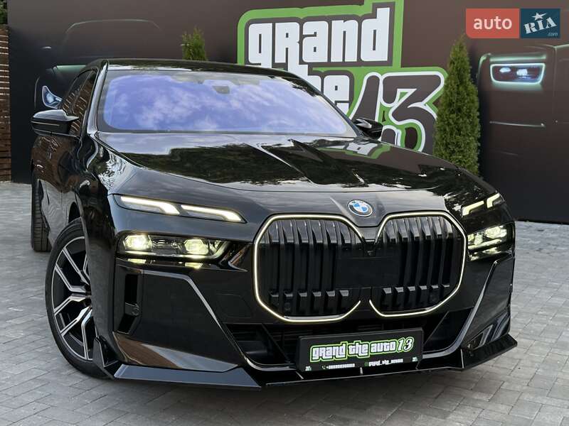 Седан BMW 7 Series 2024 в Киеве