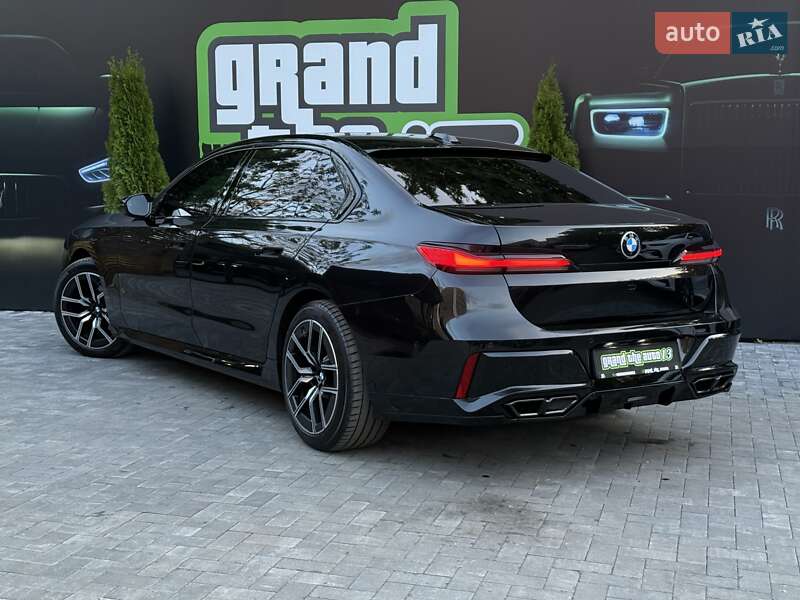 Седан BMW 7 Series 2024 в Киеве