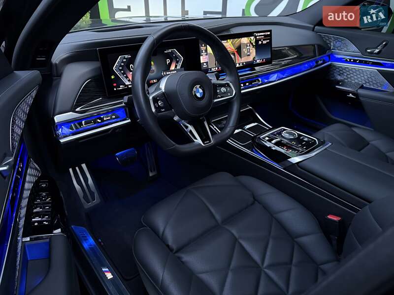 Седан BMW 7 Series 2024 в Киеве