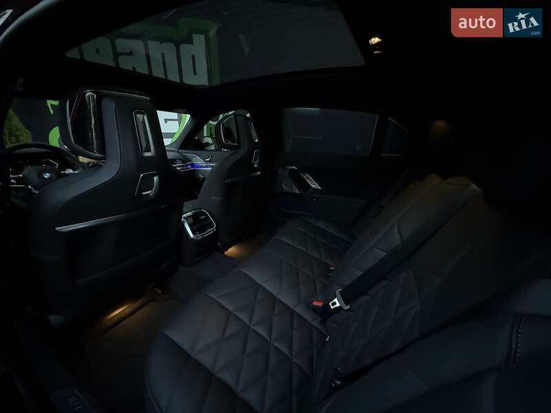 Седан BMW 7 Series 2024 в Киеве