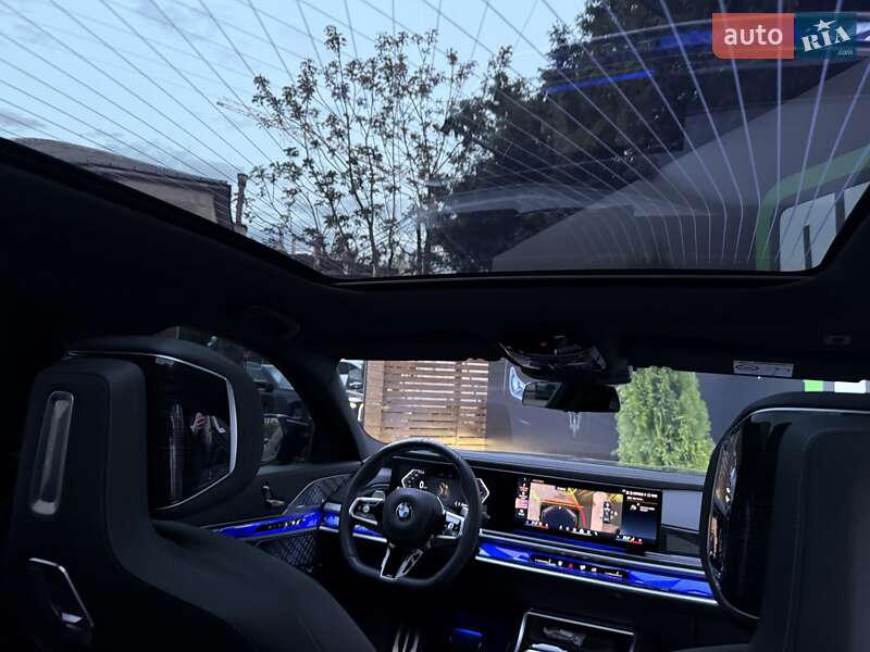 Седан BMW 7 Series 2024 в Киеве