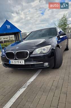 Седан BMW 7 Series 2011 в Києві