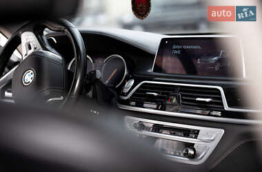 Седан BMW 7 Series 2018 в 