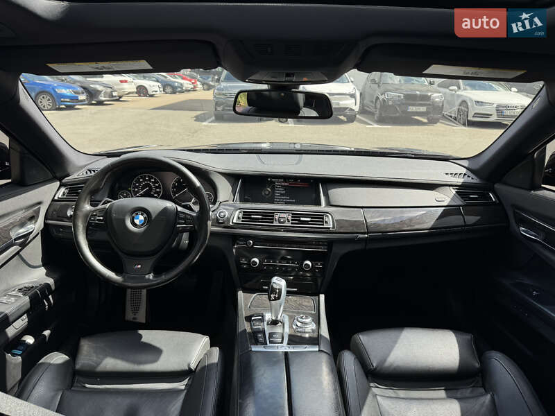 Седан BMW 7 Series 2013 в Киеве