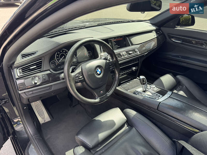 Седан BMW 7 Series 2013 в Киеве