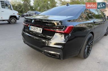 Седан BMW 7 Series 2019 в 