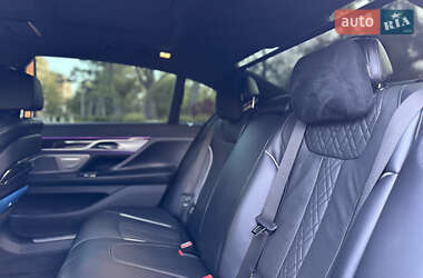 Седан BMW 7 Series 2019 в 
