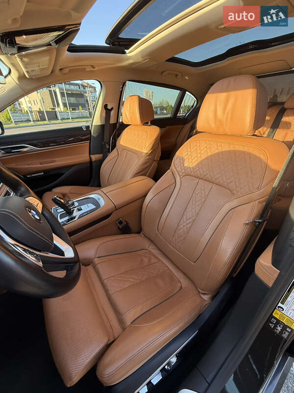 Седан BMW 7 Series 2016 в Києві