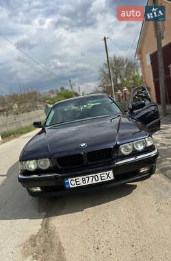 Седан BMW 7 Series 2000 в 