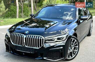 Седан BMW 7 Series 2022 в 
