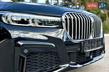 Седан BMW 7 Series 2022 в 