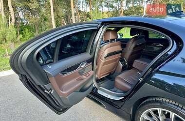 Седан BMW 7 Series 2022 в 