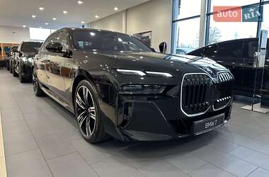Седан BMW 7 Series 2024 в 
