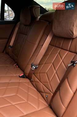 Седан BMW 7 Series 2024 в 