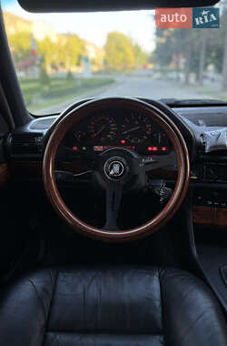 Седан BMW 7 Series 1994 в 