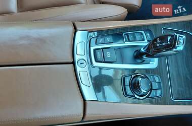 Седан BMW 7 Series 2012 в 