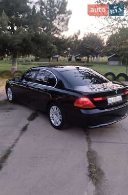 Седан BMW 7 Series 2002 в 