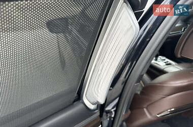 Седан BMW 7 Series 2021 в 