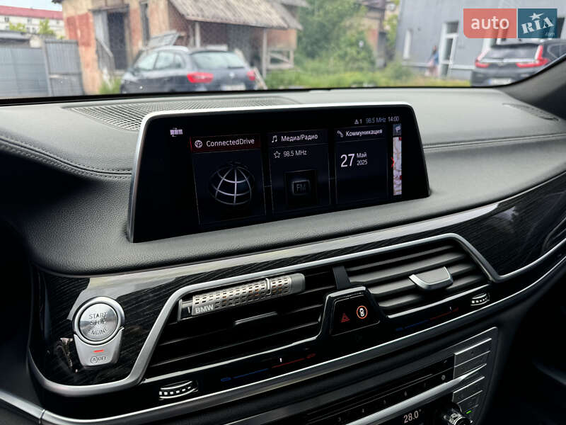 Седан BMW 7 Series 2016 в Львове фото 12 Седан BMW 7 Series 2016 в Львове