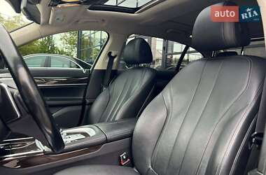 Седан BMW 7 Series 2019 в 