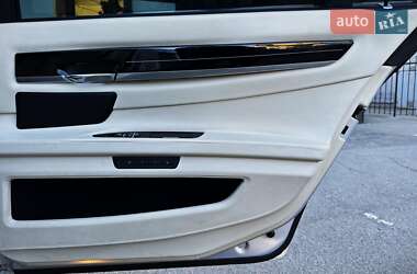 Седан BMW 7 Series 2010 в 