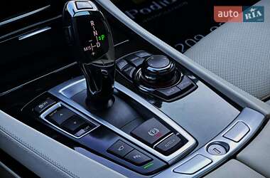 Седан BMW 7 Series 2010 в 