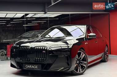 Седан BMW 7 Series 2023 в Киеве