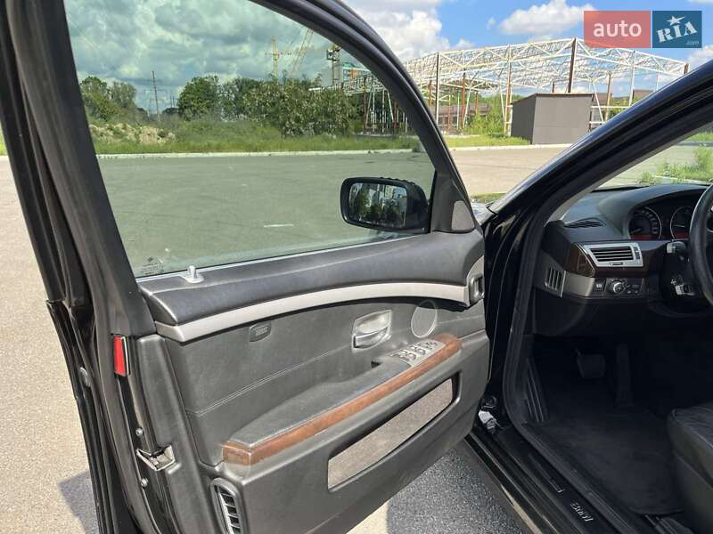 Седан BMW 7 Series 2008 в Чернігові