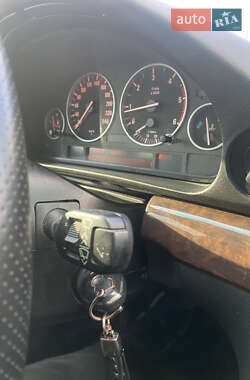 Седан BMW 7 Series 1999 в 