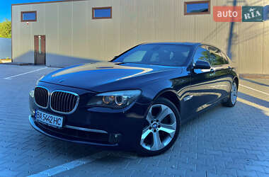 Седан BMW 7 Series 2010 в Чернівцях