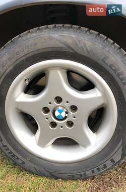 Седан BMW 7 Series 2000 в 