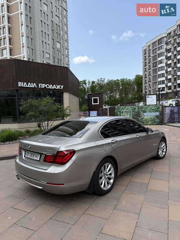Седан BMW 7 Series 2014 в Києві