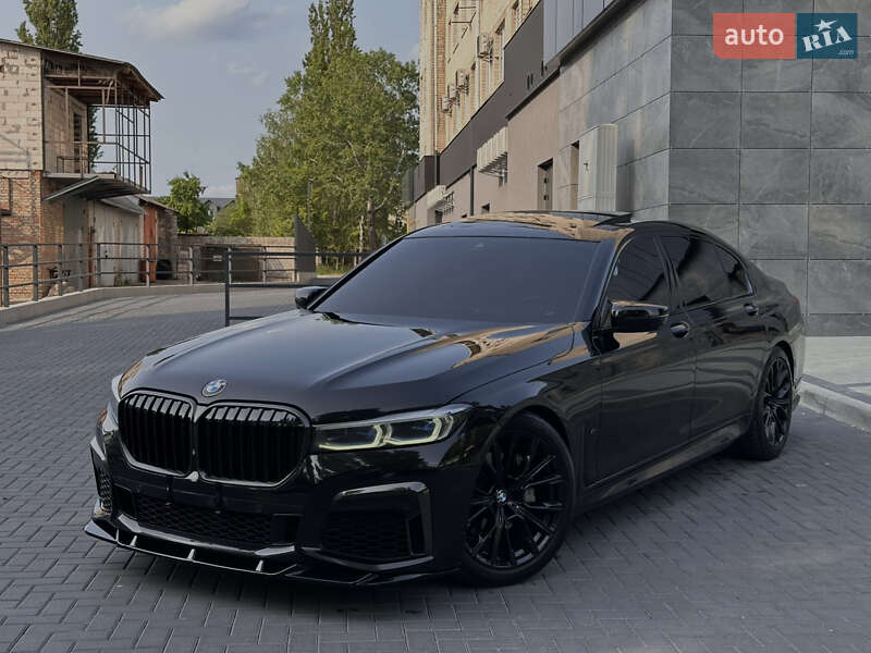 BMW 7 Series 2019